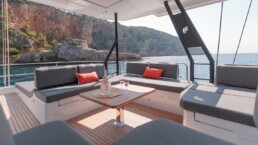 du thuyền Fountaine Pajot Samana 59 Vietyacht Plus