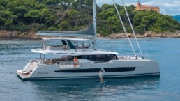 du thuyền Fountaine Pajot Thira 80 Vietyacht Plus