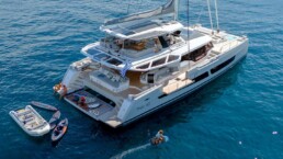 du thuyền Fountaine Pajot Thira 80 Vietyacht Plus