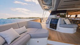 du thuyền Fountaine Pajot Thira 80 Vietyacht Plus