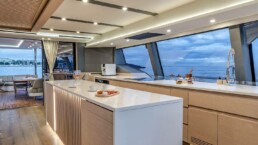 du thuyền Fountaine Pajot Thira 80 Vietyacht Plus