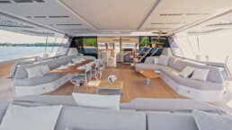 du thuyền Fountaine Pajot Thira 80 Vietyacht Plus