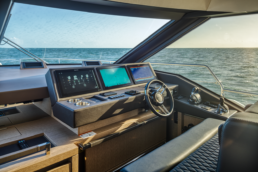 Prestige 690