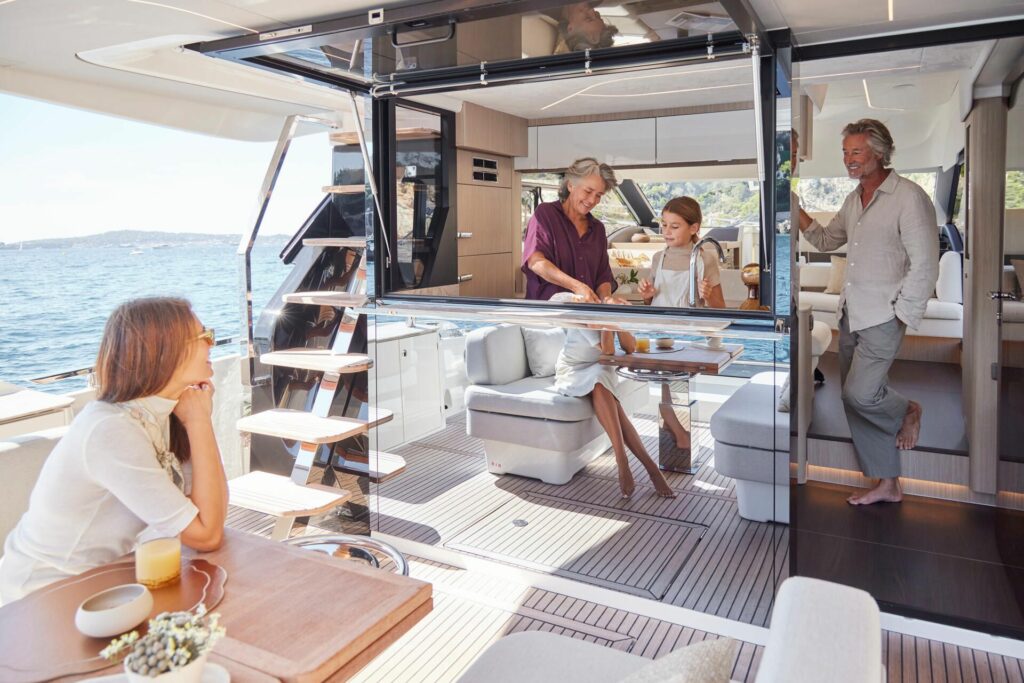 du thuyền Prestige F5.7