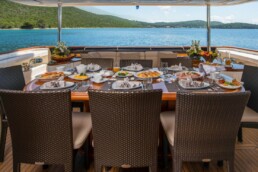 dining on yacht