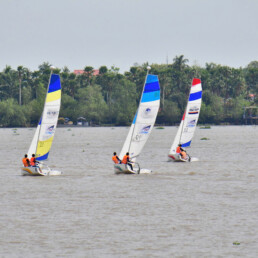 đua thuyền buồm