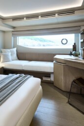 du thuyền Prestige M7