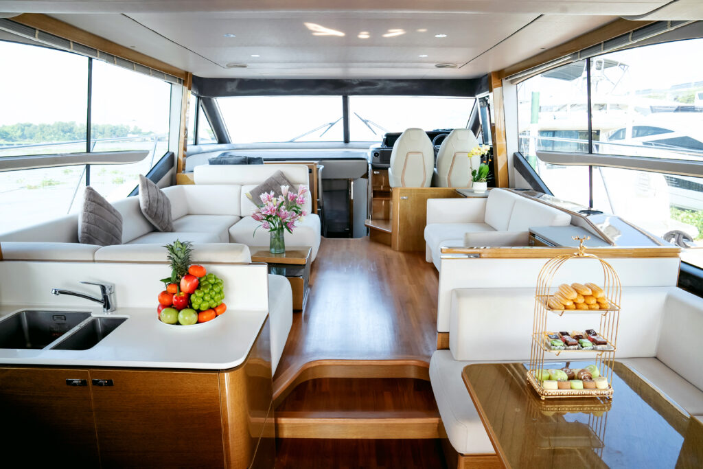 du thuyen cho thue Princess 62