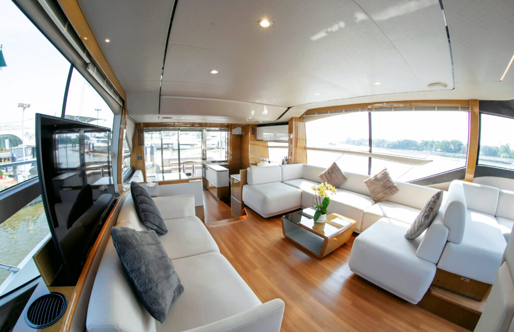 du thuyen cho thue Princess 62