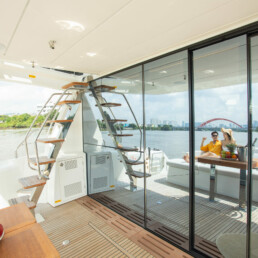 thue du thuyen Prestige 590