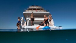 du thuyền Custom Line Navetta 30
