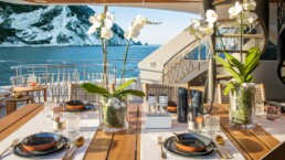 du thuyền Custom Line Navetta 30