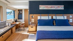 du thuyền Custom Line Navetta 30