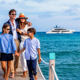 mặc đẹp trên du thuyền l Vietyacht Plus