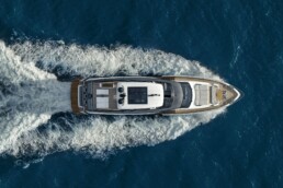 du thuyền Ferretti Yacht 940