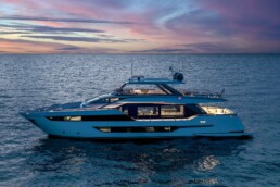 du thuyền Ferretti Yacht 940