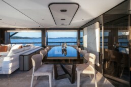 du thuyền Ferretti Yacht 940