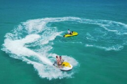 du thuyền cho thuê tại Hạ Long