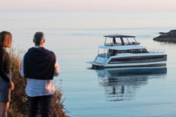 du thuyền nhập khẩu fountaine pajot MY6