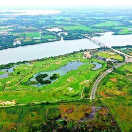 du thuyen di danh golf tai Saigon