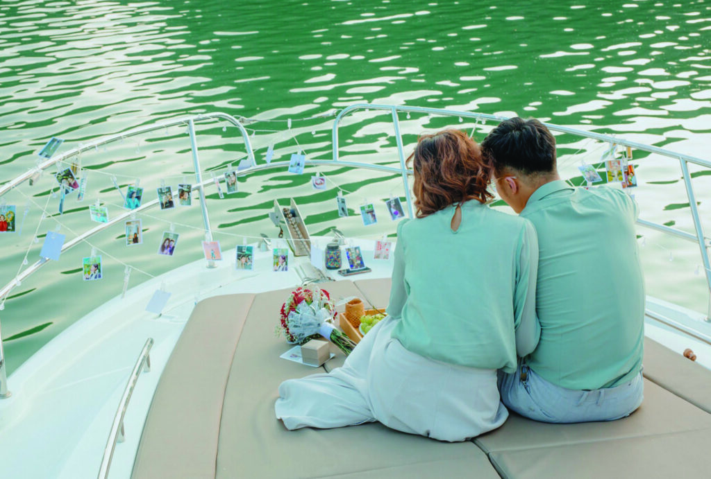 cầu hôn trên du thuyền Sài Gòn