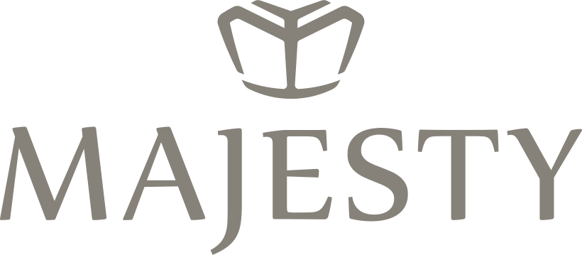 du thuyền nhập khẩu Majesty