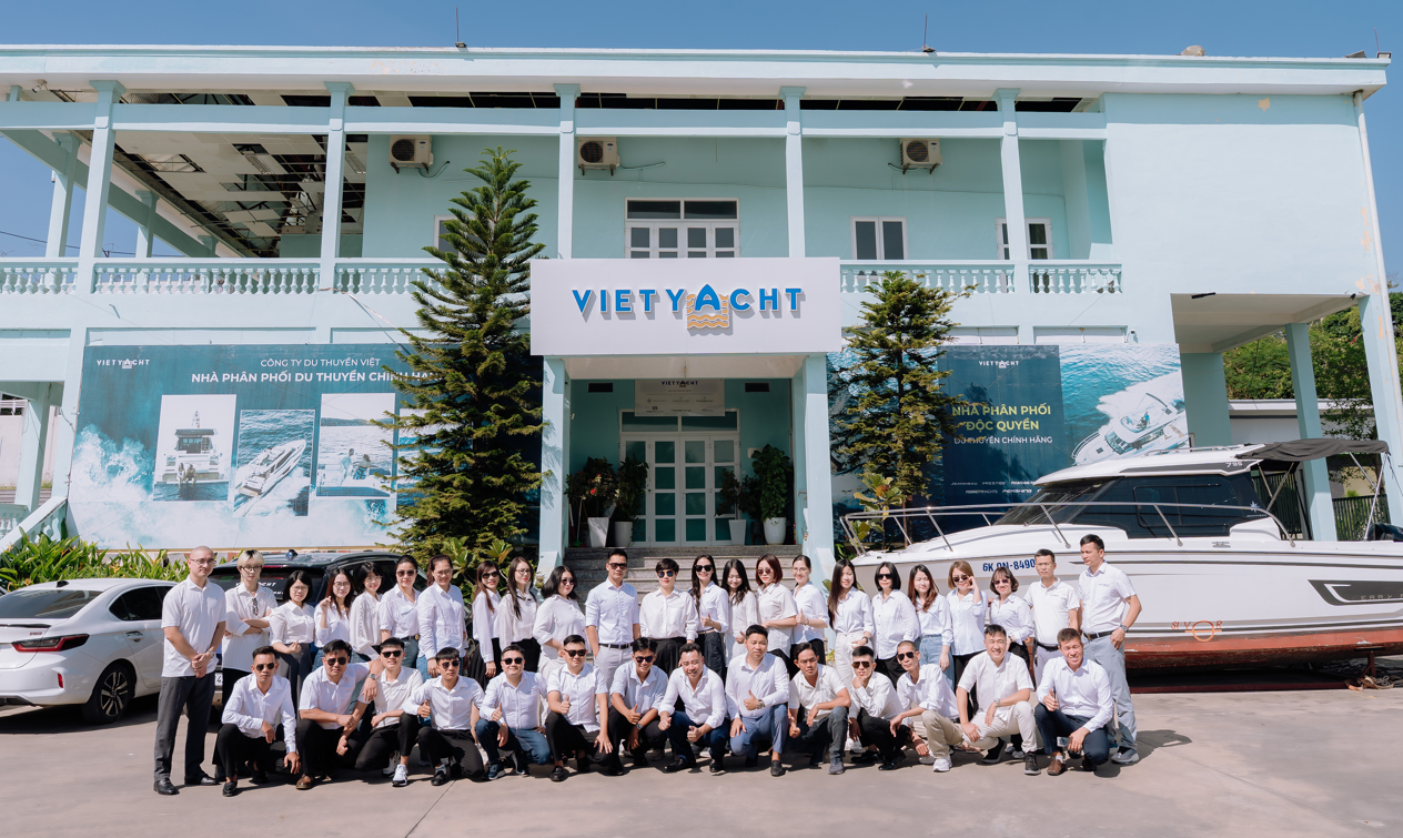 mua bán du thuyền Vietyacht Plus