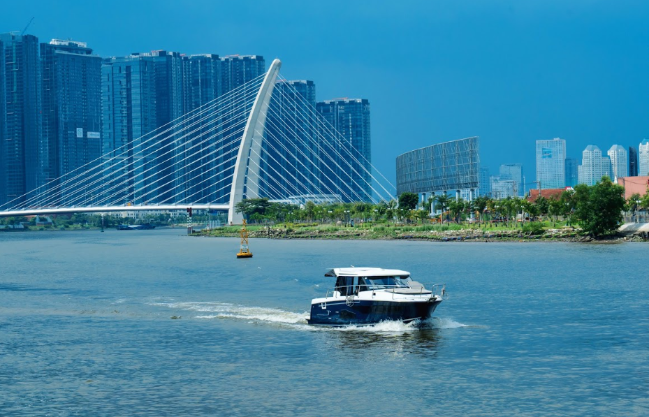 du thuyen cho thue Saigon