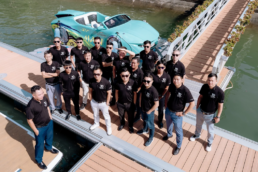 Đội ngũ crew du thuyền Vietyacht Plus đẳng cấp