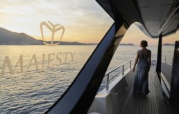 mua ban du thuyen Majesty 100 terrace - Vietyacht Plus