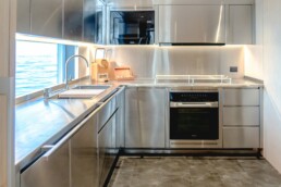 mua ban du thuyen Majesty 100 terrace - Vietyacht Plus