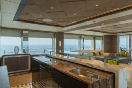 mua ban du thuyen Majesty 175 - Vietyacht Plus