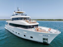 mua ban du thuyen Nomad 101 - Vietyacht Plus