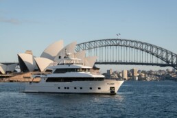 mua ban du thuyen Nomad 101 - Vietyacht Plus