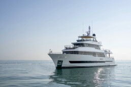 mua ban du thuyen Nomad 101 - Vietyacht Plus