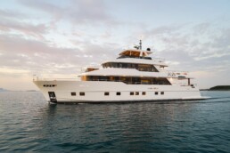 mua ban du thuyen Nomad 101 - Vietyacht Plus