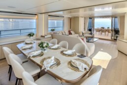 mua ban du thuyen Nomad 101 - Vietyacht Plus