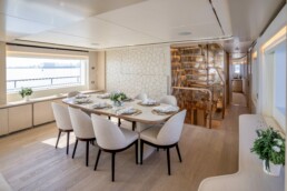 mua ban du thuyen Nomad 101 - Vietyacht Plus