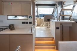 mua ban du thuyen Nomad 65 - Vietyacht Plus