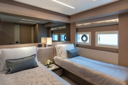 mua ban du thuyen Nomad 75 - Vietyacht Plus