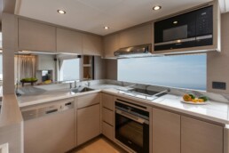 mua ban du thuyen Nomad 75 - Vietyacht Plus