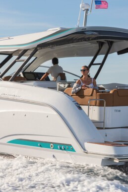 du thuyền nhập khẩu jeanneau - TH38