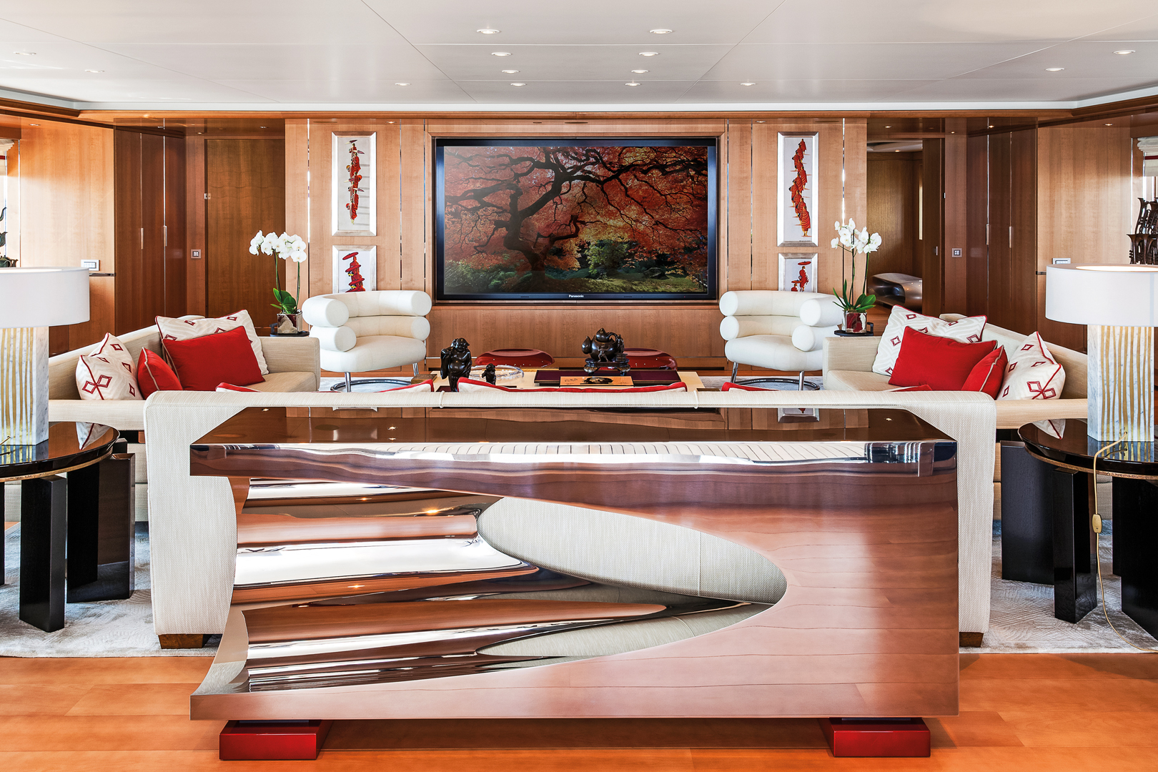 du thuyen Ferretti Group -CRN Chopi Chopi