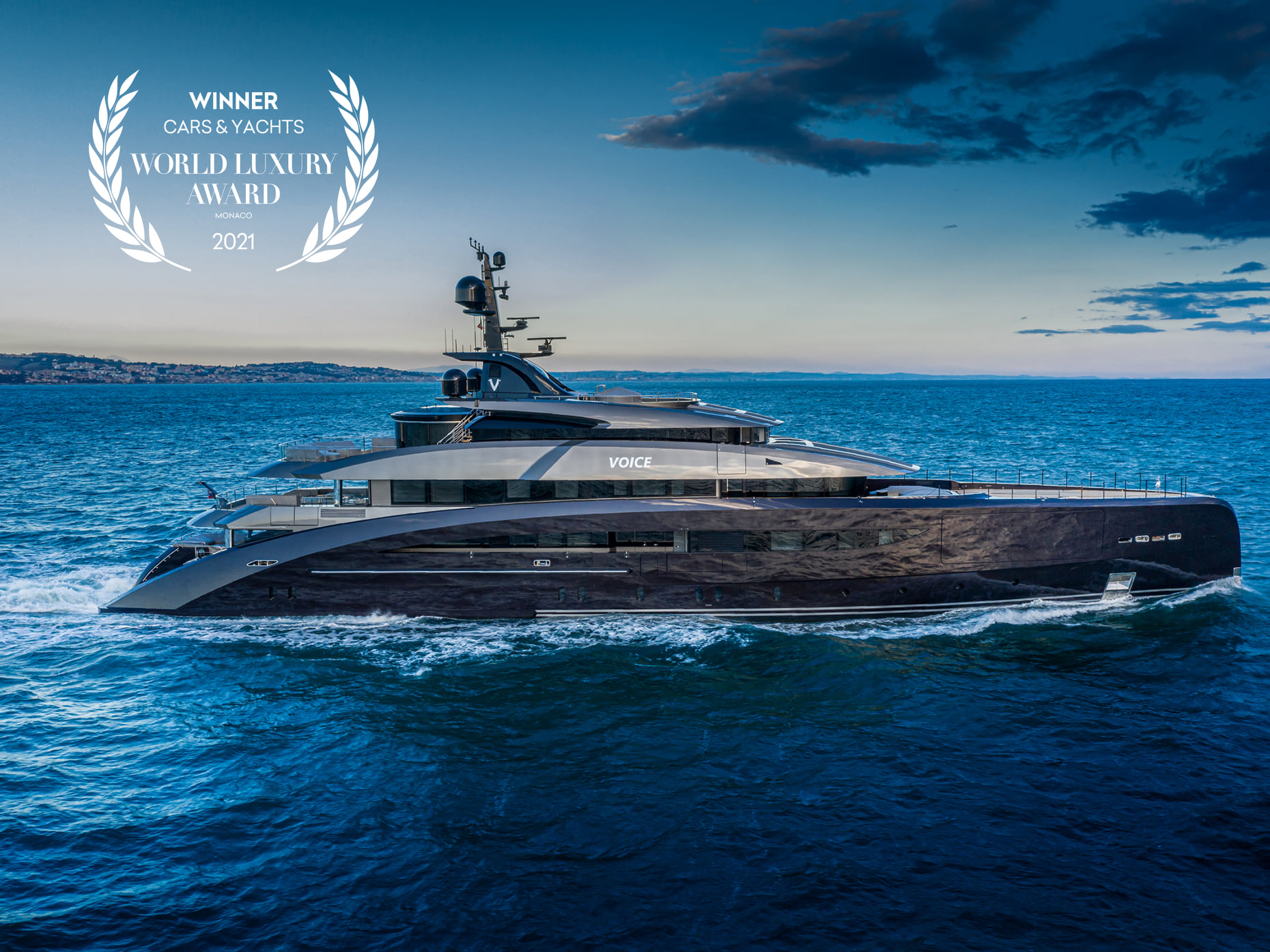 du thuyen Ferretti Group