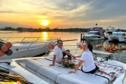 thue du thuyen song Saigon to chuc ki niem - Vietyacht Plus