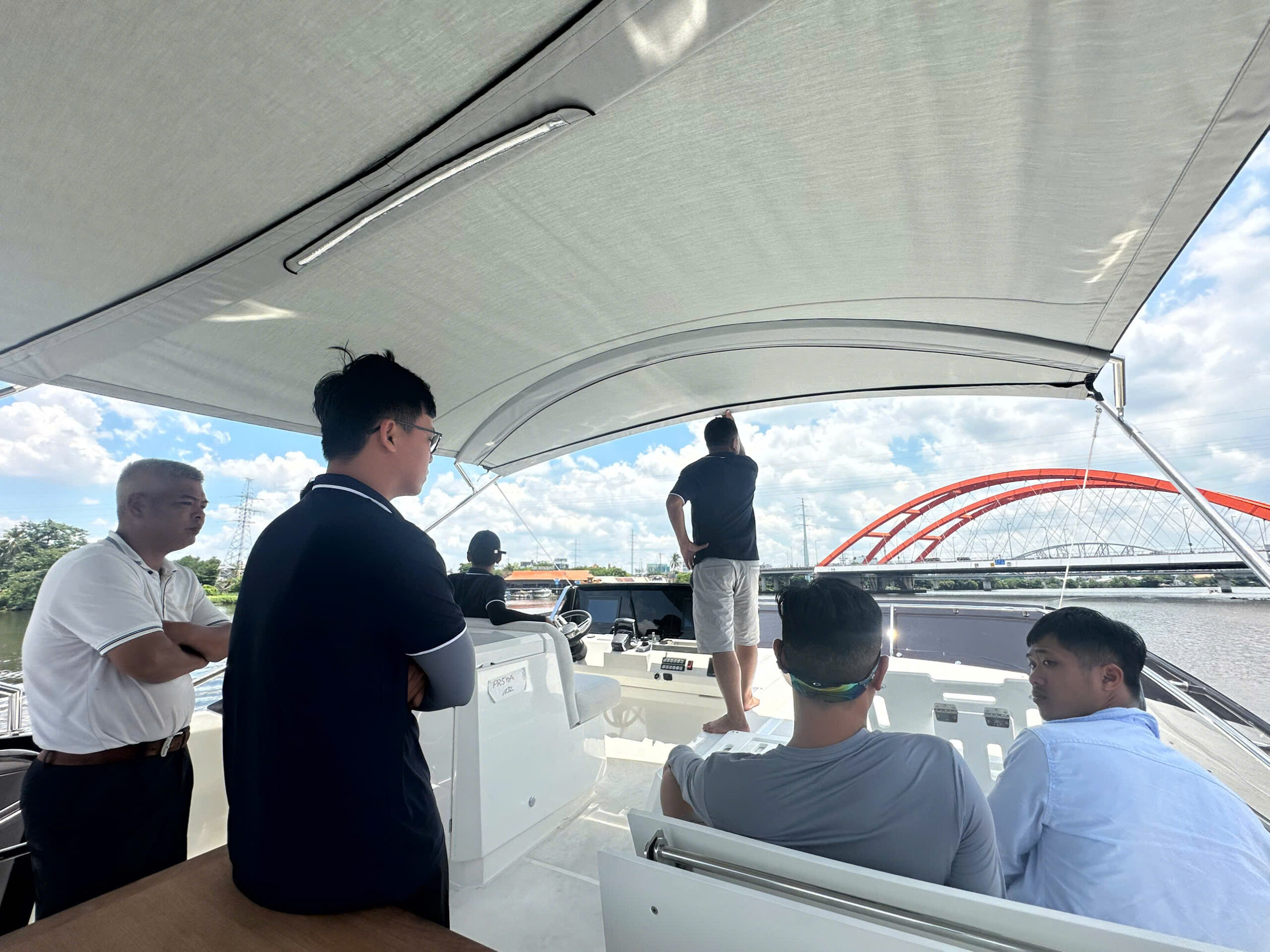 hạ thủy du thuyền - sea trial - Vietyacht Plus