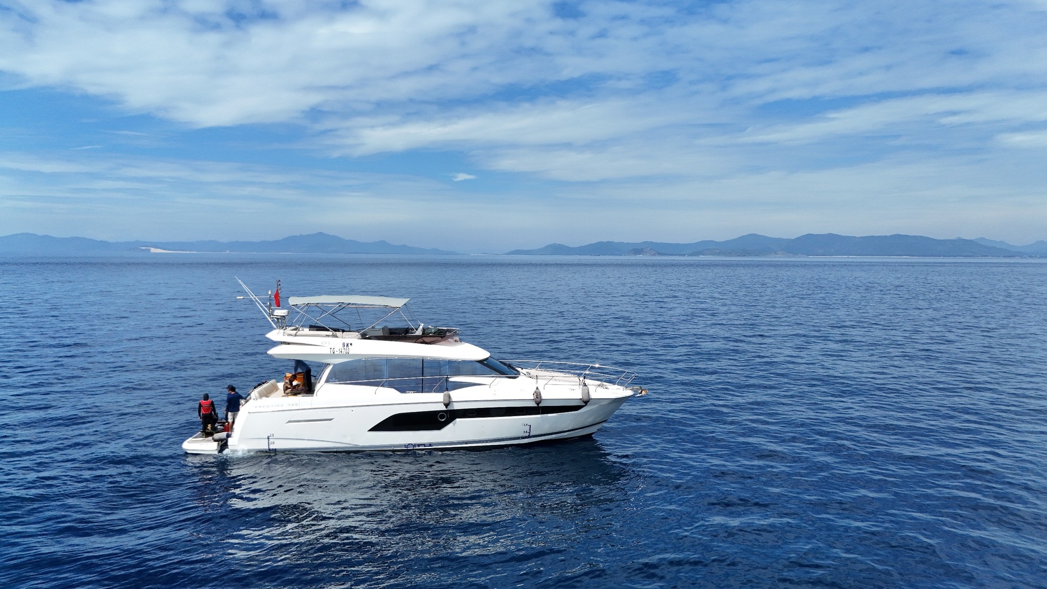 du thuyền prestige 520 đi nha trang