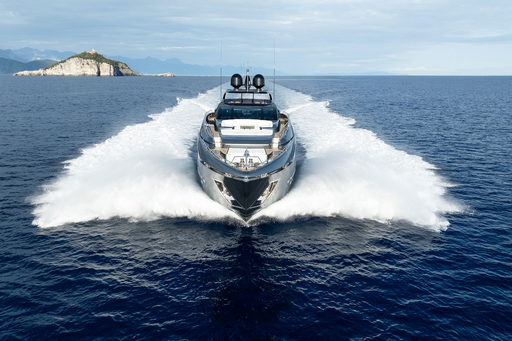 du thuyền Riva 112' Dolcevita Super - Vietyacht Plus