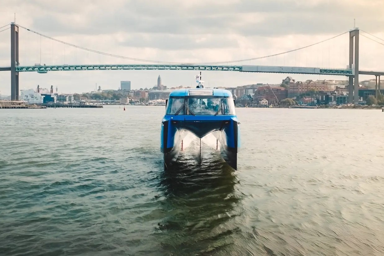 du thuyen hydrofoil Cendala P12 - Vietyacht Plus