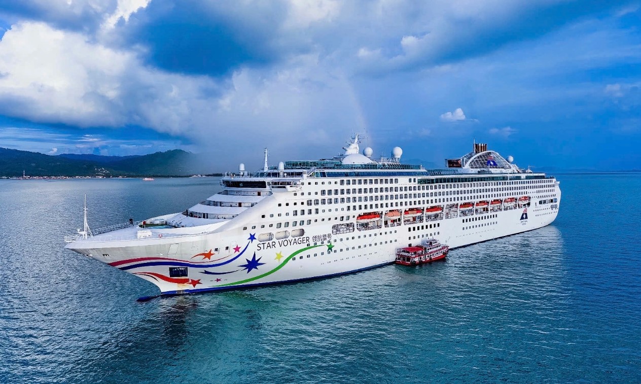 Yacht vs Cruise, Star Voyager, Vietyacht Plus